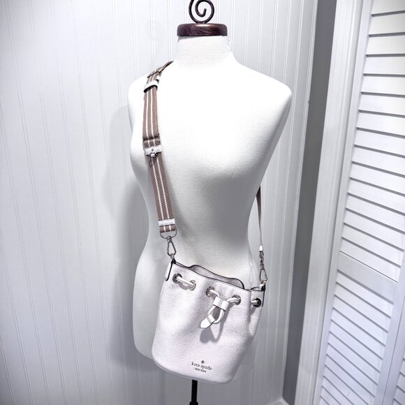 Kate Spade Mini Cream & Tan Crossbody Bag with Coin Purse - Picture 1 of 9